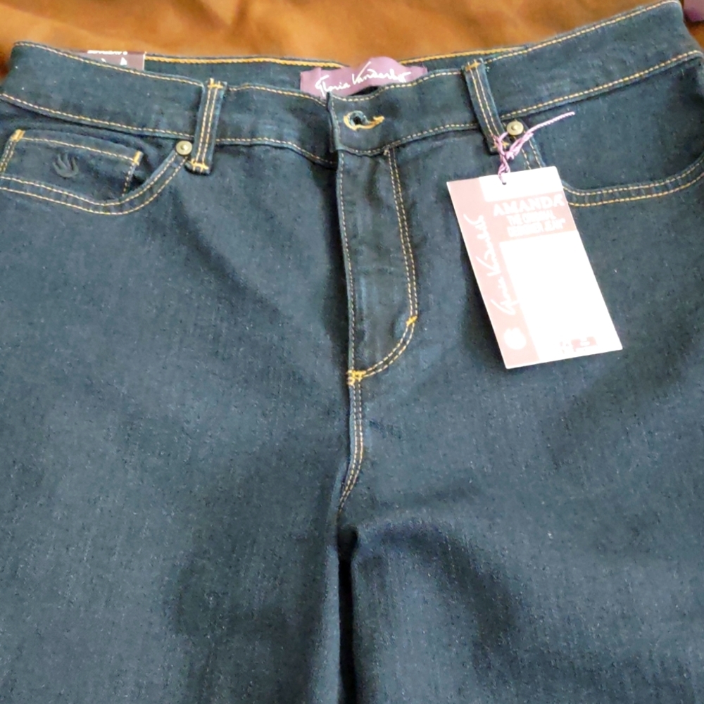 Gloria Vanderbilt Amanda Jeans
